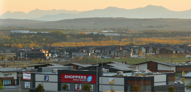 Safeway at D’ARCY Crossing in the fall with mountains.